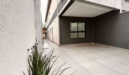 Casa Residencial à venda com 3 quartos no bairro Aviação - Praia Grande.