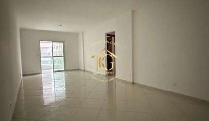 Apartamento à venda com 3 quartos no bairro Ocian - Praia Grande.