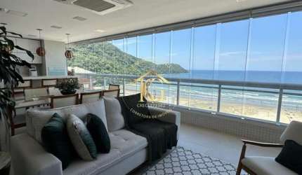 Apartamento de alto padrão no bairro Canto do Forte, em Praia Grande.