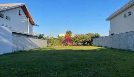 Terreno em condomínio à venda no Jardim do Golfe III, Fundos para Área Verde.