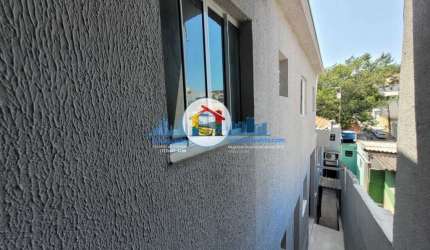 Propriedade com 4 belas casas e salão para venda na Vila Império próximo do Metrô!