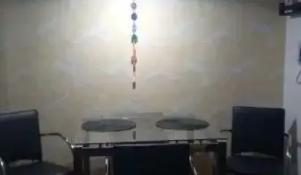 Apartamento em Porto Alegre, no bairro Cristal, com 1 dormitório(s), e 1 banheiros, à venda.