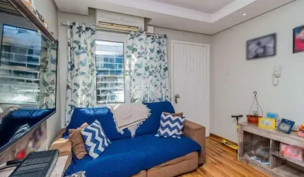Casa em condomínio com 79m² - 2 dormitórios, 1 suíte, 1 vaga no bairro Morro Santana