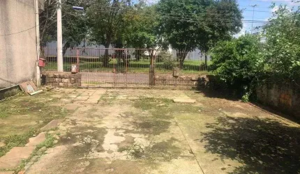 Casa 4 dormitórios no bairro Santa Maria Goretti