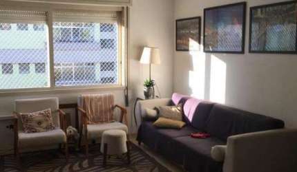 Apartamento para Venda - 83.65m²,3 quartos, sendo 1 suites, 1 vaga - Menino Deus