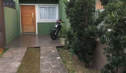 Casa Condominio para Venda - 110m², 3 dormitórios, sendo 1 suites, 2 vagas - Hípica
