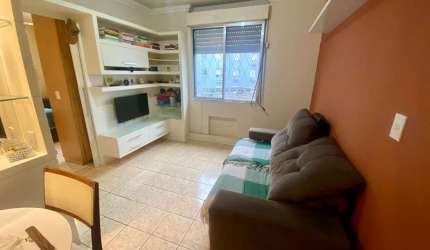 Apartamento de 1 dormitório, elevador, 38,42m2, bairro Azenha