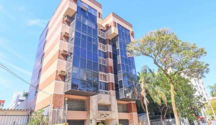 Sala Comercial para Locação — 3 Salas, Ar-Condicionado e Box na Quintino Bocaiuva