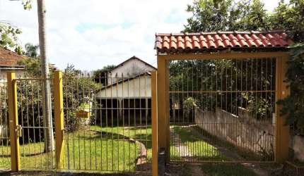 Casa 4 dormitórios à venda no Bairro Vila Jardim - Porto Alegre