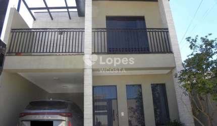 Sobrado com 3 dorms, Alto do Mirante