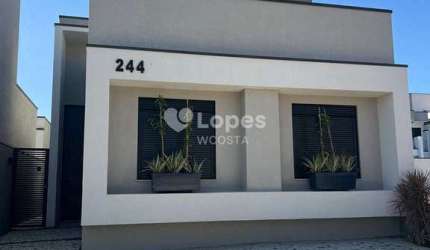 Casa com 3 dorms, Terras da Estância - Ala Bosque