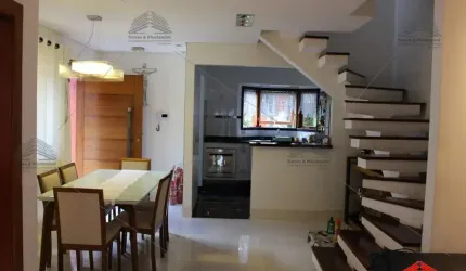 Sobrado de 272 m² a venda na Vila Formosa, com 2 dormitórios sendo 2 suítes, 3 banheiros, lavanderia, área de serviço, quintal, cozinha planejada