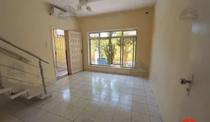 Sobrado de 107 m² a venda na Vila Prudente, com 2 dormitórios, 1 banheiro, lavanderia, área de serviço, varanda, moveis planejados, 2 vagas de garagem