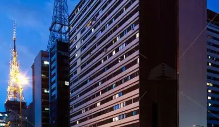 Excelente conjunto comercial a venda na Avenida Paulista, 61 m2, copa, 2 banheiros, sem vaga, prédio com amplo estacionamento.