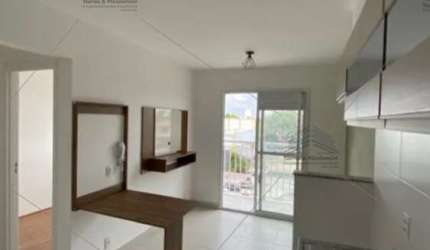 Apartamento a venda de 38 m² no Cambuci, 2 dormitórios, 1 banheiro, lavanderia, varanda, moveis planejados, cozinha, sala