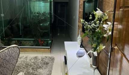 Sobrado a venda de 140m² no São Lucas, 3 dormitórios, 1 suíte, 3 banheiros, lavanderia, moveis planejados, mobiliado, ar condicionado, 1 vaga, varanda