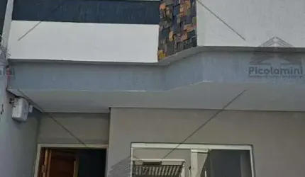 Sobrado 140m2, na Vila Camilópolis, 3 suítes, área gourmet, churrasqueira, quintal, 2 vagas de garagem, sala ampla, cozinha, acabamento de primeira