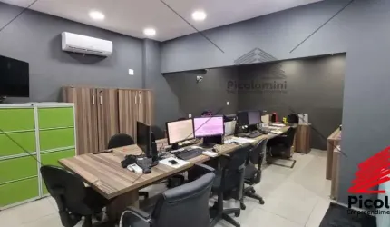 Sala comercial no Parque da Mooca em um complexo,recepção,sala ampla ,ar condicionado,banheiro,estacionamento,ótima localização