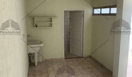 Sobrado a venda de 49 m² no Tatuapé, 2 dormitórios, 2 banheiros, lavanderia, área de serviço, 2 vagas de garagem