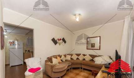 Sobrado a venda de 202 m² no Jardim Anália Franco, 5 dormitórios, 2 suítes, 4 banheiros, lavanderia, área de serviço, churrasqueira, 2 vagas