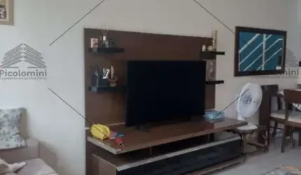 Sobrado a venda de 120 m² na Vila Alpina, 2 dormitórios, 2 suítes, 3 banheiros, lavanderia, copa, cozinha, quintal, 2 vagas de garagem