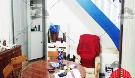 Sobrado a venda de 136m² na Mooca, 3 dormitórios, 1 suíte, 2 banheiros, lavanderia, sala, escritório, cozinha, 1 vaga de garagem