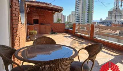 Sobrado no alto da Mooca com 268m² 4 quartos, 2 suítes, varanda,3 vagas, espaço gourmet com churrasqueira, próximo rua do oratório, supermercado Chama