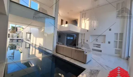 Sobrado de alto padrão em condomínio com lazer completo em Mogi das Cruzes, adega, bar, piscina privativa, sauna, Spa, sala de cinema, balada