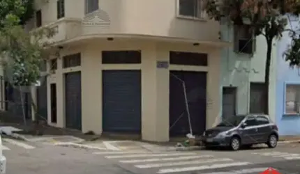 Casa a venda no Belém com 2 dormitórios, garagem, Ótima localização, sala com sacada, cozinha, banheiro e área de serviço, armários, salão
