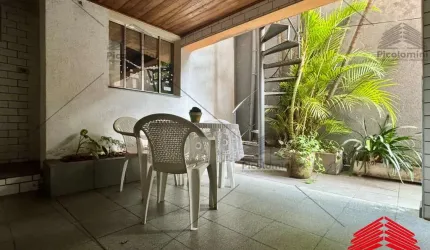 Sobrado 147 m², prox. à vila matilde,03 quartos,01 suite, closet, cozinha planejada,sala ampla,área de serviço com banheiro, espaço gourmet,02 vagas.
