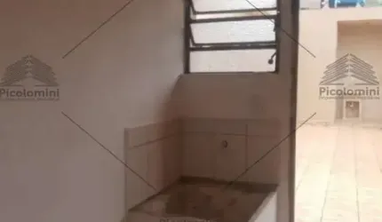 Casa a venda no Ipiranga de 128 m², 2 dormitórios, 1 suíte, 2 banheiros, lavanderia, área de serviço, 2 vagas de garagem