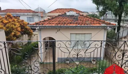 Conjunto de 3 casas a venda na Vila Formosa de 300 m², no total tendo 5 dormitórios, 3 banheiros, moveis planejados, área de serviço, lavanderia
