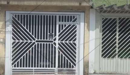 Sobrado a venda na Vila Ema de 99 m², 2 dormitórios, 1 banheiro, lavanderia, área de serviço, sala ampla, cozinha, quintal, 1 vaga de garagem