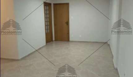 Ótimo apartamento de 108 m2 a venda na Bela Vista, a 500 metros da Avenida Paulsta, 3 dormitórios com 1 suíte, 1 Vaga.