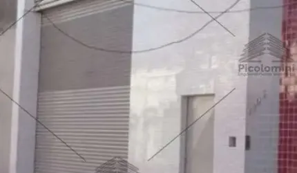 Galpão para locação na Vila Prudente de 600 m², com 2 pisos e elevador de carga, espaço de produção e estoque de aproximadamente 400m2