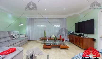 Imperdível! Casa à venda em São Paulo-SP, Parque da Mooca, 4 quartos, 3 suítes, 5 banheiros, 3 vagas, 300 m².