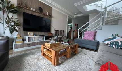 Casa à venda em São Paulo-SP, Vila Formosa! 4 quartos, 4 banheiros, 2 vagas, 170 m².