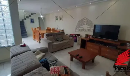 Sobrado a venda na Vila Zelina, 220 metros a.c., 04 quartos, 1 suíte com planejados, 4 vagas cobertas, próximo ao metro