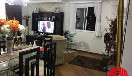 Apartamento a venda na Mooca de 87m², 3 quartos sendo 1 suíte, 2 banheiros, lavanderia, moveis planejados, varanda, 2 vagas de garagem coberta