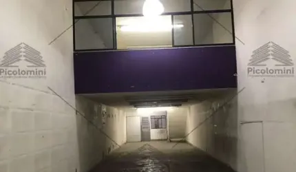Prédio comercial com 600 metros de área útil a venda no Brás, em excelente rua comercial, bem próximo do Metrô Bresser