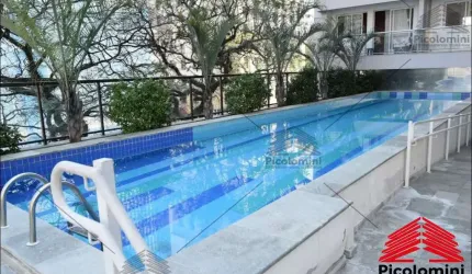 Apartamento Studio Mobiliado à venda no Centro, 1 quarto, sala com varanda, 1 banheiro, 1 vaga de garagem, lavanderia, piscina, academia e mais