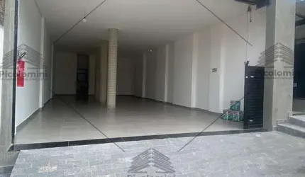 Salão Comercial Vila Prudente/Vila Zelina novo com 106,00 metros de vão livre, com pé direito alto, wc , rampa, porta automática, Avenida Zelina