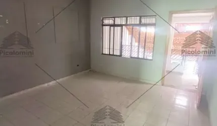 Casa a venda em Pq São Lucas, 2 casas, salão, garagem, 3 quartos, 2 banheiros.