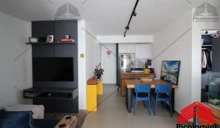 Apartamento a venda na Mooca, 67 m² com 2 quartos (1 suíte), cozinha americana, varanda grill, 2 vagas fixas, depósito, piscina, condomínio clube