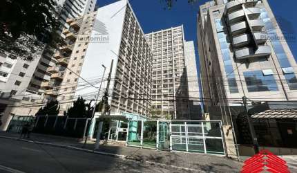 Apartamento Bela Vista, todo reformado, 170 metros 3 dormitórios sendo 1 suíte e 1 vaga de garagem próximo metro Brigadeiro