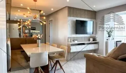 Apartamento à venda em Belém Com 2 quartos, 1 suíte, sala 2 ambientes com sacada, 2 banheiros, 1 vaga de garagem, piscina, espaço gourmet e mais