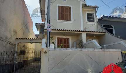 Conjunto de 4 casas à venda em São Paulo-SP, Alto da Mooca, 5 quartos, 5 banheiros no total, 332m² de área.