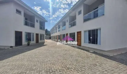 Casa com 2 dormitórios à venda, 72 m² por R$ 480.000,00 - Massaguaçu - Caraguatatuba/SP