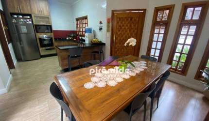Casa à venda, 98 m² por R$ 600.000,00 - Villa Branca - Jacareí/SP
