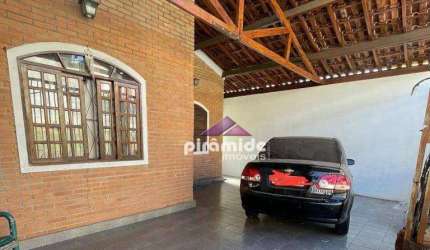 Casa com 3 dormitórios à venda, 209 m² por R$ 500.000,00 - Monte Castelo - São José dos Campos/SP
